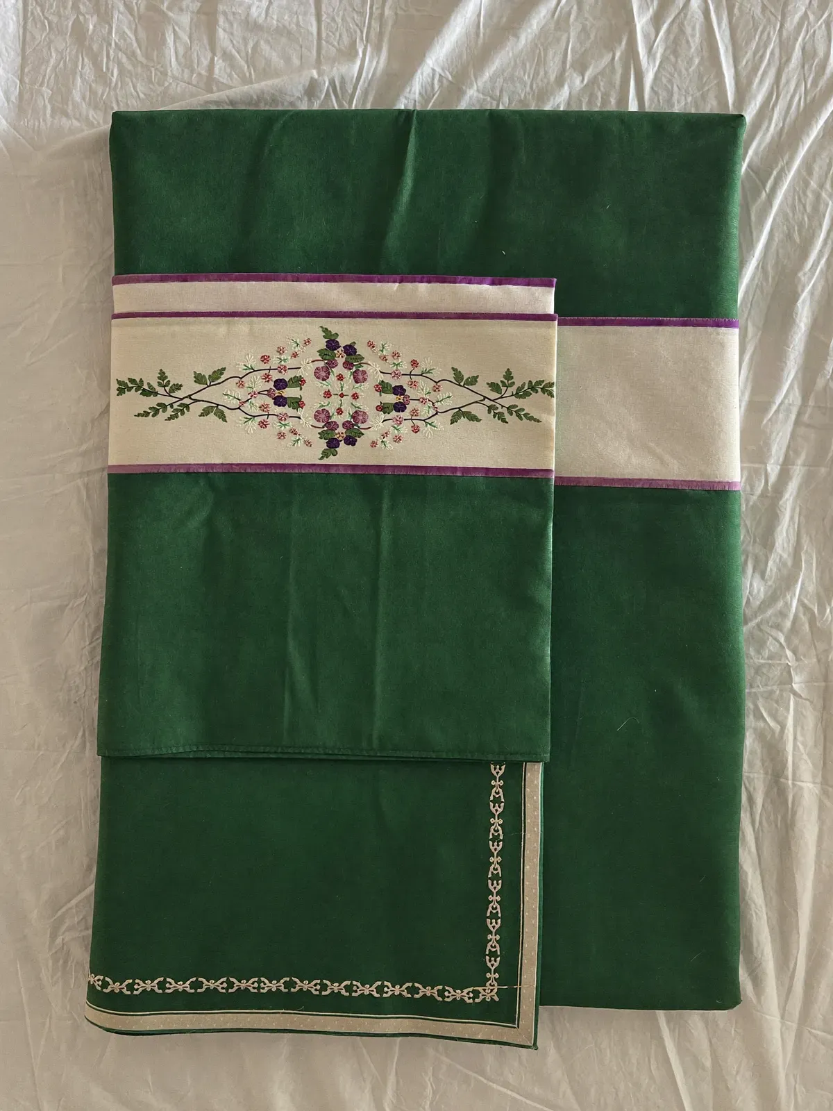 Mata Ki Chunri (Green)